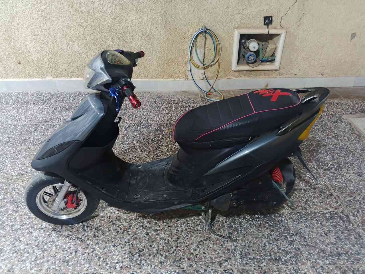 ماكس عدله البيع جاهزه من كولشي مكينه مامفتوحه للدراجه نضيفه حيل سعره 700 وبيه مجال
***********
بيه واتساب او انتصال
