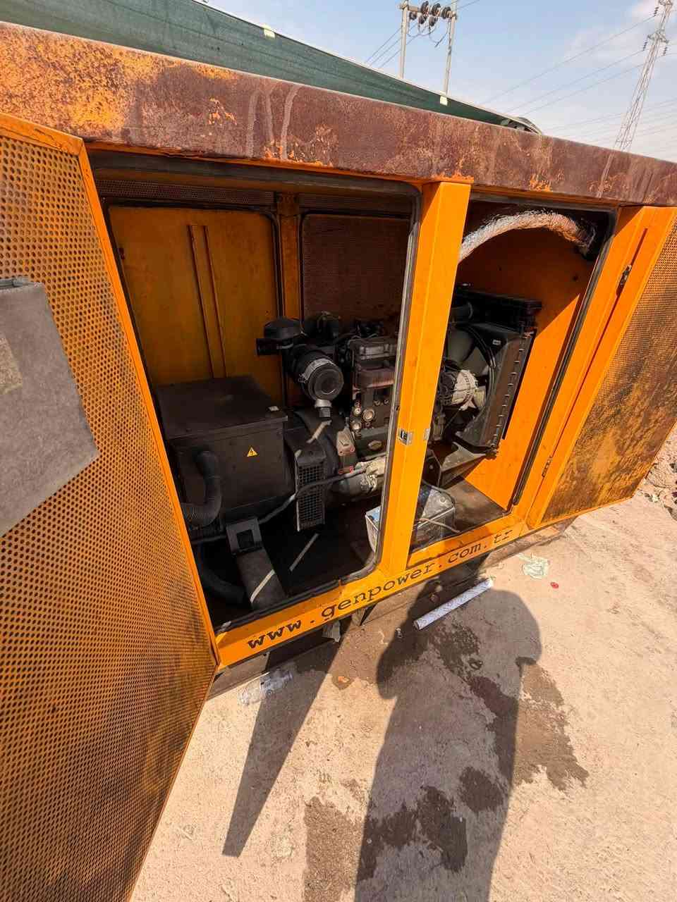 مولود بيركنز إنكليزي أصلي 3 بستم. جديد بمعنى الكلمة مكفول من كلشي.  العنوان ميسان  ***********السعر33 $
