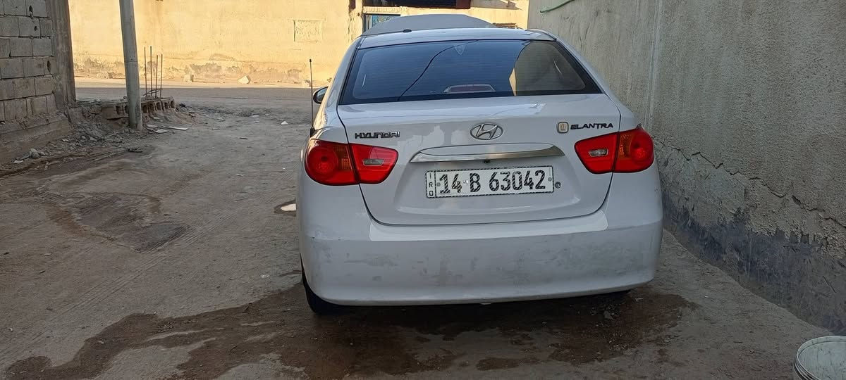 السلام عليكم النترا صابونه موديل 11 بصره بأسمي رقم نكليزي كفاله ضربة وصبغ ماعدا طخات خفيفه وبارد باب السائق مكاني البصره ابو الخصيب *********** لشراي يتصل رايده110 وبيها مجال للشراي
