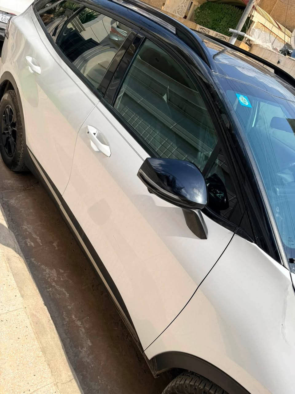 السلام عليكم كيا اسبورتج اكس ابرو برستيج فوول مواصفات يعني خمس كامرات كشنات تدفىه تبريد بانوراما ماشيه 22 ميل السياره بيها 3قطع صبغ ايرباك فقط برده رقم بغداد باسمي شرط تحويل ثاني يوم سعرها 210$ مكانها بغداد الامين ***********
