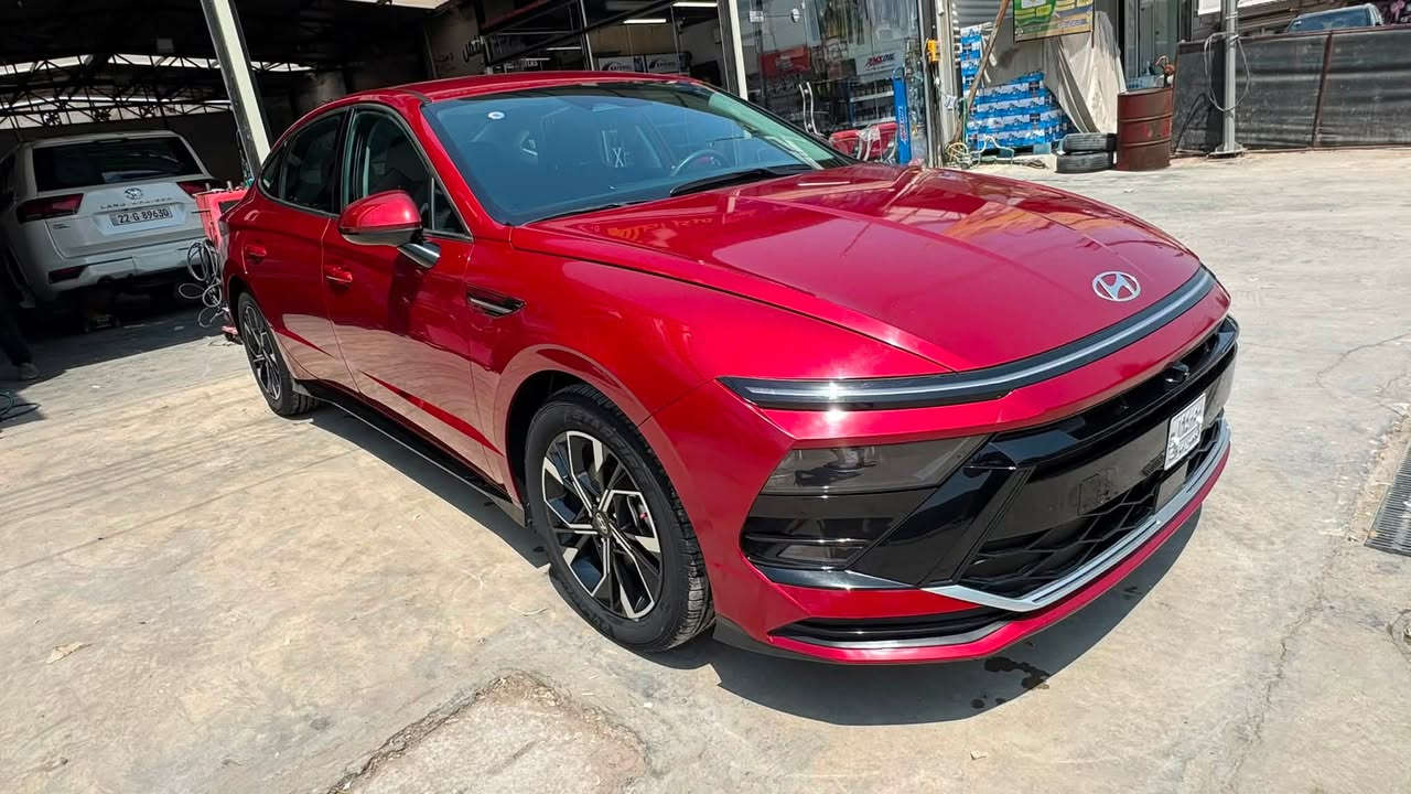 هونداي (سوناتا )
موديل 2024 
ماشيه34 mi
مواصفات ل SEL المعروفه 
تجي فول مواصفات ماعدا الفتحه والكشنات الجلد 
الحادث جاملغ وبنيد( بدون دواخل لا شواصي لا لغود حته الراديتر الاصليه مالتها ) السونار مرفق مع الصور
(بدون ايرباك )ولا كلوب بلدشبول
السياره جاهزه من كلشي بدون نقص 
بدون رقم تترقم جميع المحافظات 
مكان السياره حله شارع 60 
***********
السعر 176$
