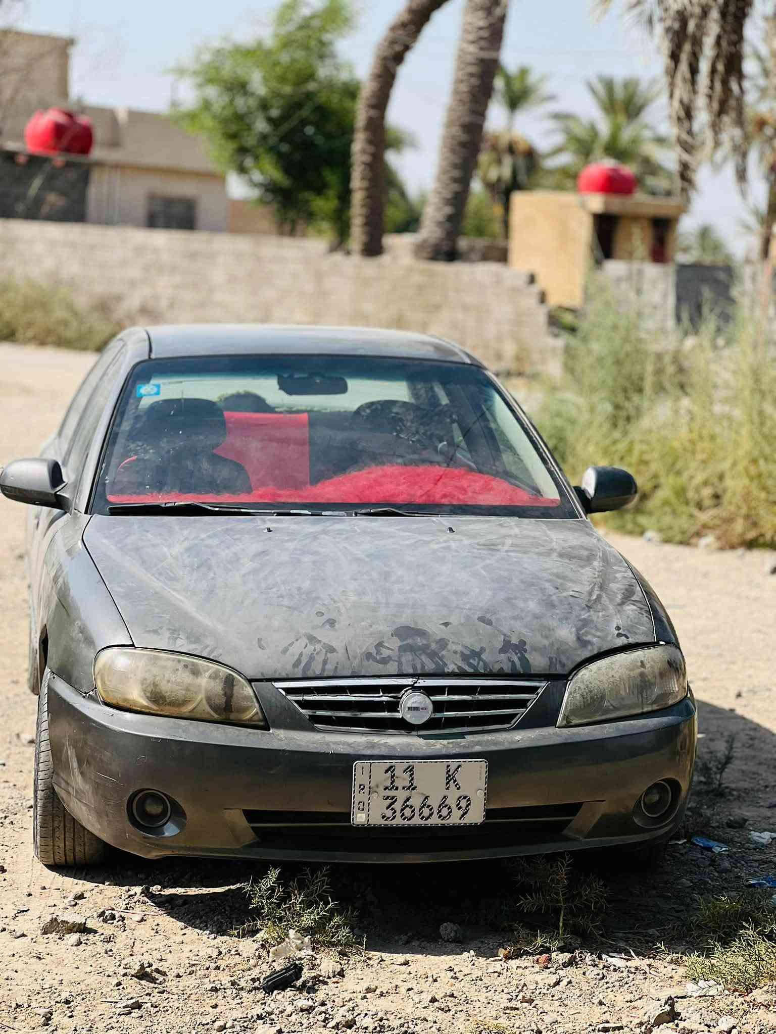 للبيع كيا سبكترا ٢٠٠٣
السياره جاهزه ونضيفه 
ترايها حلو 
مكينه وكير وصدر وخير من الله 
رقم بغداد الدولي تحويل مباشر
مكان السياره بغداد 
السعر ٣٨ وبيها مجال لشراي 
رقمي للاتصال 
***********
