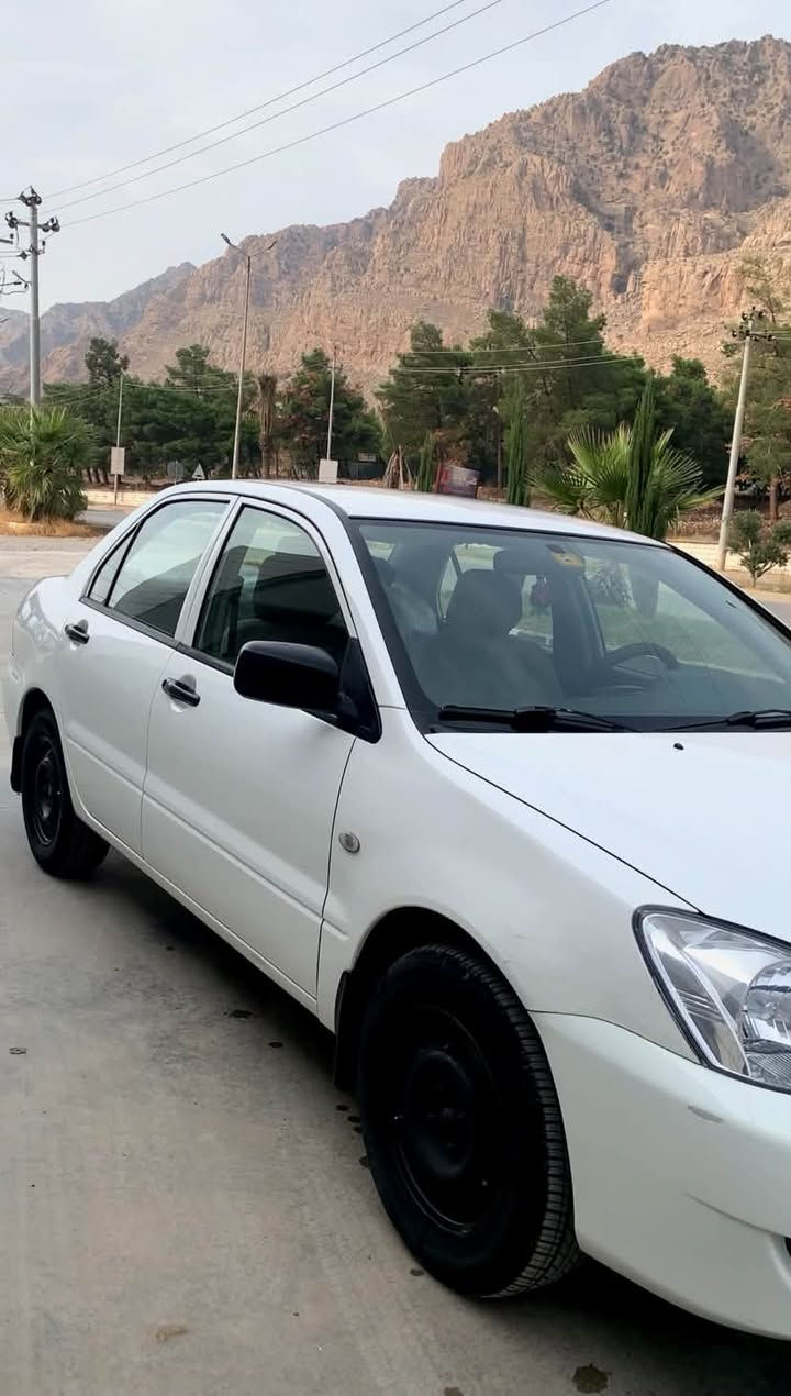 لانسر • ٢٠١٠ • مكينة صغيرة