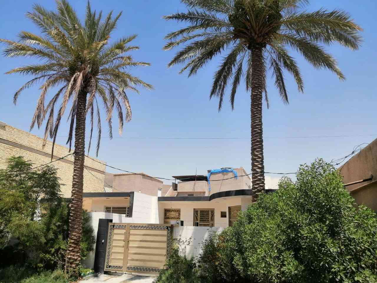 دار سكن للبيع باب الحارة زراعي المساحه ٢١٨ م قرب المولده بناء حديث طابق واحد مراجعة مكتب #الاستاذ_رمضان_توماز_للعقار واسط العزيزية شارع الخليج تحت الطابو القديم بإدارة وليد رمضان توماز الشمري للعقار اهلا وسهلا بكم *********** الاستاذ رمضان توماز الشمري
*********** وليد رمضان توماز الشمري للعقار
