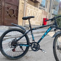 بايسكل جبلي للبيع  سعر 50قفل بدون تعامل بس عوزه تنضيف  وسيامه مال عكرب...