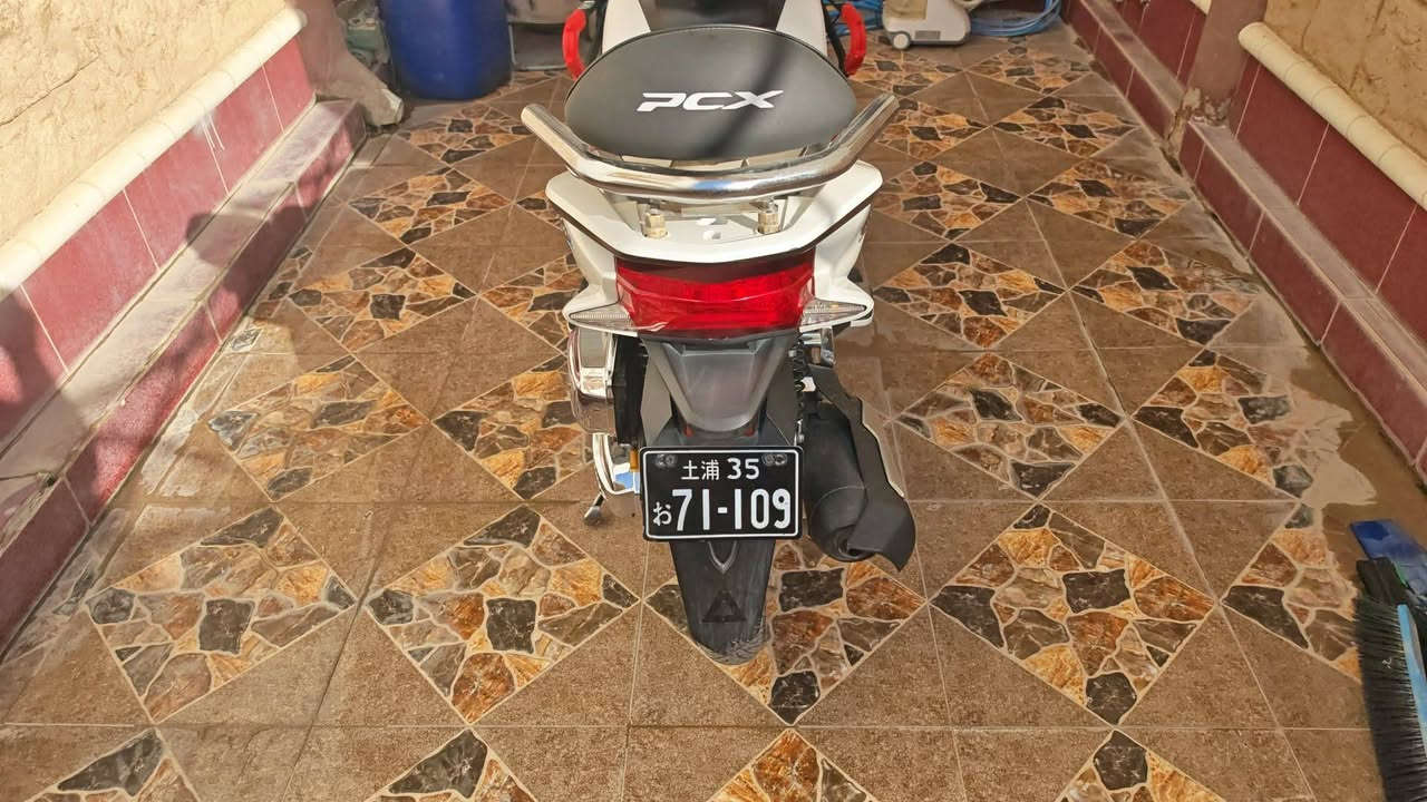 pcx جيل ثاني ياباني
محرك 125
ماشيه 16الف 
السعر 18.5$
من دون الدرع ول تجوه 
الشراي ينتصل
ديالى بعقوبة 
***********
