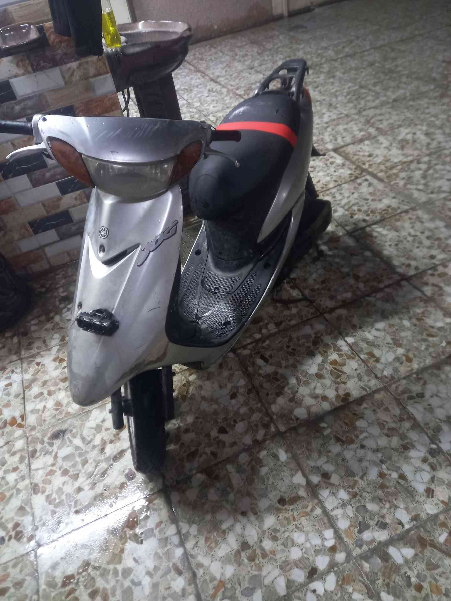 سلام عليكم دراجه عصفوريه فحل قفل اكسل محرك ناعم شلعه حلوة كهربائيات كله شغاله لايت هورن اشاير كيج سرعه كله شغال نقص فقط باتري ضعيف أوراق كامله زوج تايرات جدد تفيدك للشغل للبيت تدعيلي عليه سعرهة ٢٥٠ وبيه مجال للشراي مكاني بغداد شهداء العبيدي رقمي ***********
