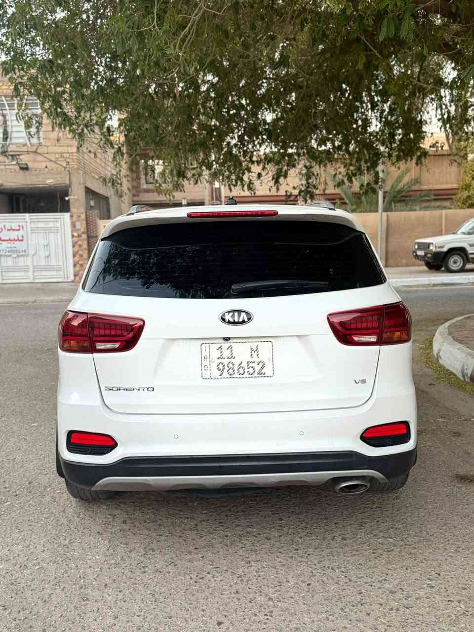 سلام عليكم سياره نوع سورنتو موديل 2019كويتي فول موصفات بنراما  كشنات كهراباء كشنات جلد حساسات امامي خلفي خمس كامرات خمس بصمات بصمه تشغيل بصمه ابواب3قطع تبريد 7 راكب سايد بريك بصمه بصمه ابواب داخل صاج كير مكينه حداديه تبريد تخم تاير خير من الله السياره كفاله عامه العنوان كربلاء السعر 228وبيه مجال حك جيه رقم الهاتف ***********
