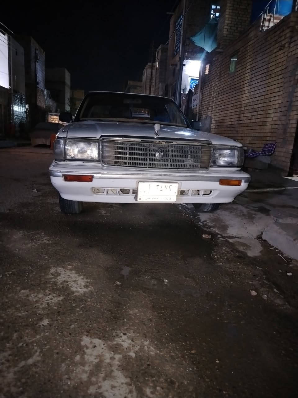 السلام عليكم سيدان موديل 91 رقم كربلاء مشروع وطني راعيه بل ناصريه مركز ويريد تحولي السنويه2027 مكاني ناصريه مركز سعره ٥٥ وبيه مجال حك الجيه يسره بلاد مكفوله من الضربه والتبديل كله شغاله حته التبريد لا تعبني ولا اتعبك لا تراسل جذب وتعامل جذب شراي خابر وبل خدمه ***********
