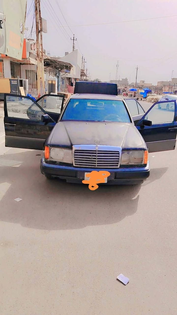 مرسيدس دب • موديل ٩٢ • محرك ٣٠٠٠