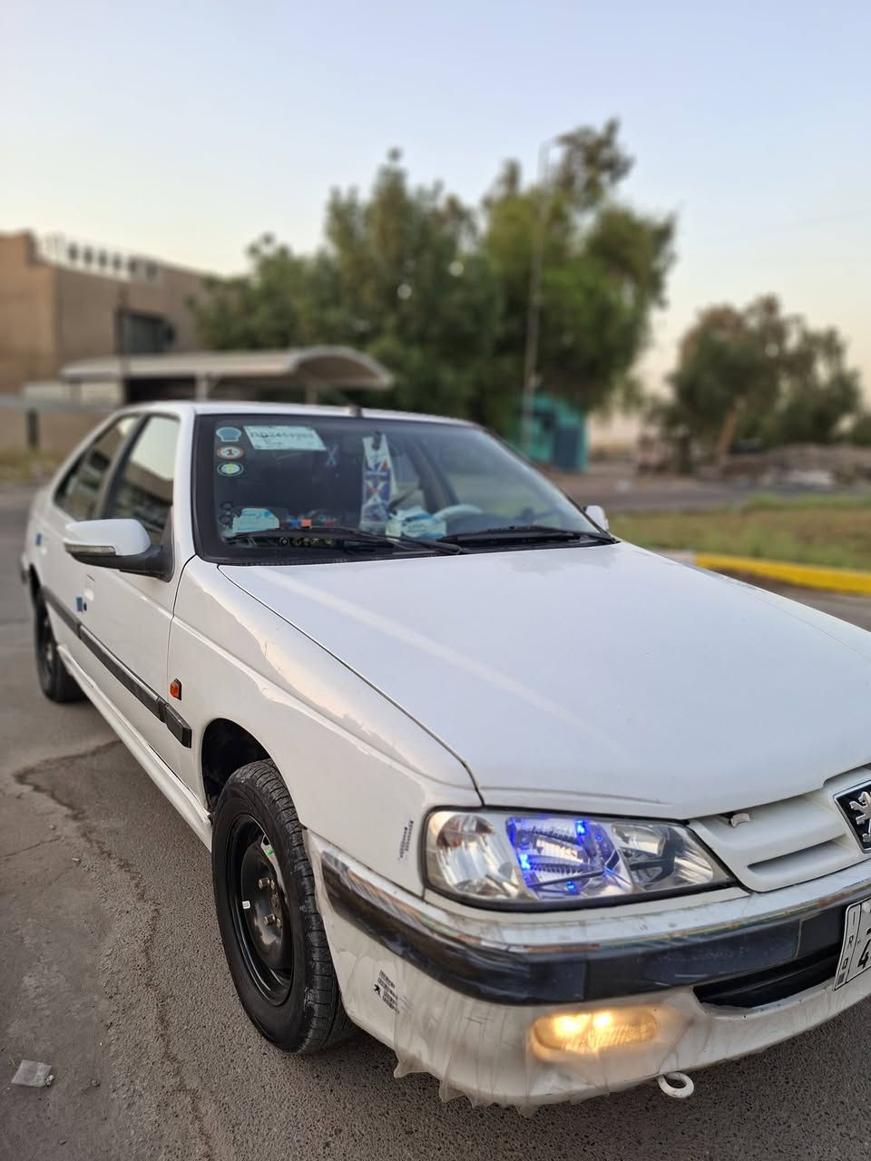 سلام عليكم 
بيجو بارص موديل ٢٠١٨
السياره بسمي 
فقط بيه خشم الجاملغ .. المامي اليمن
الباقي كفاله عامه 
وضع الشركة ...... 
ماشيه ١١٨ الف 
اسبير منازل مال الشركة 
كفاله .......
المكان بغداد ... الامين 
السعر .....  خاص ... فدوه 
***********
