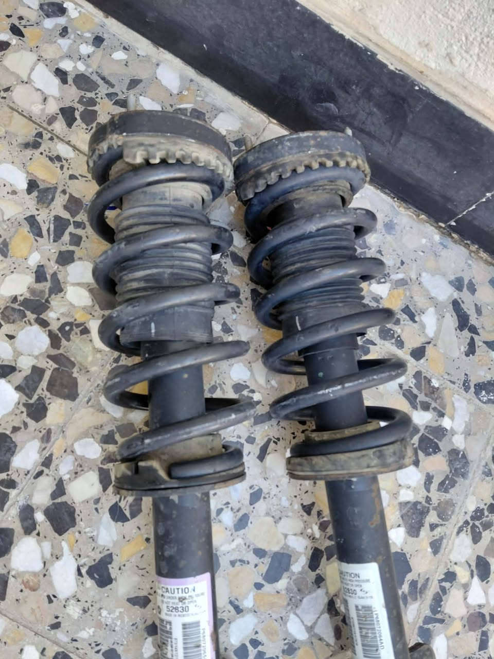 دبلات مال حاويه اصلي شرط الفحص 
مال اوبامه جارجر. 
اشترهتن وبعت سياره وماشديدهن السعر 125
مكاني بغداد الشعب ***********
