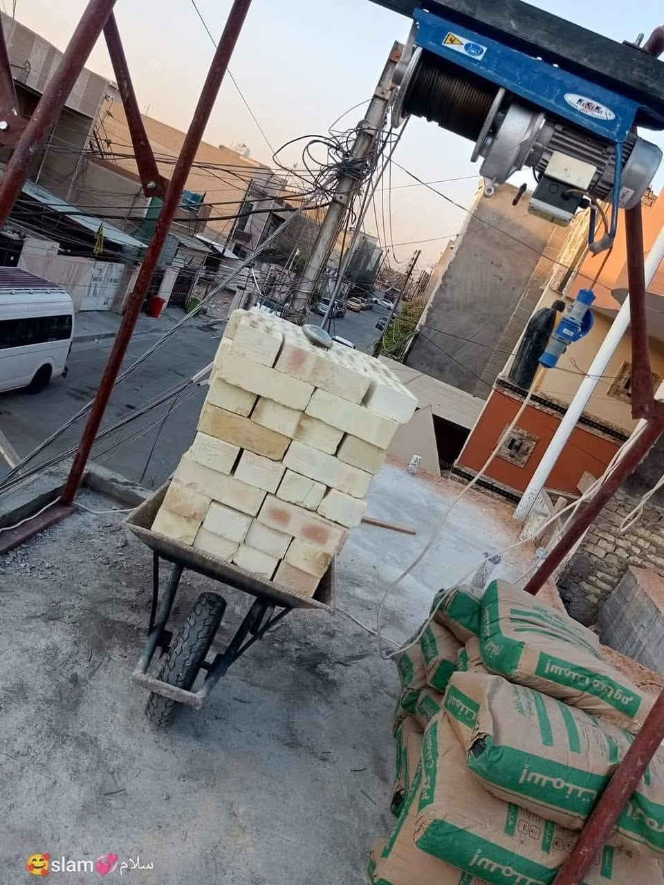يالله يالله يالله 
***********
كادر تفليش بيوت  فرش سبيس وحدل +تكشير تصعيد مواد تنضيف بيوت من جص صب ارضيات تعفير البيت من الارضه.اخذ مكطوعات شغلي طويريج  خيرات تصعيد المواد
@إشارة
