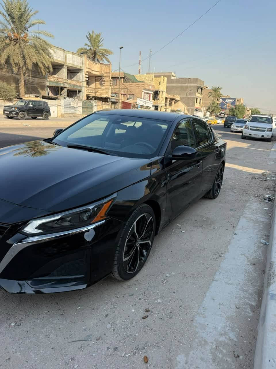 للبيع نيسان التيما 2025 SR فول عدا السلايد
حادثهة جاملغات امامية وبنيد ايرباك ستيرن 
السيارة مصلحة تصليح درجة اولى مابيهة اي نقص
رقم بغداد باسمي
السعر 12800 يعني 128 وبيها مجال
مكاني بغداد حي الجامعة
***********
