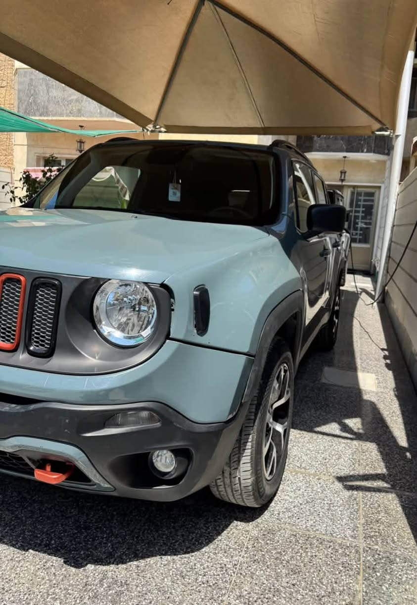 السلام عليكم
🚗 جيب رنكد تريل هوك
موديل 17 
رقم بغداد الماني
بيع فقط اعتذر عن المراوس

السعر ( 110  ) مجال قليل

🔷لون مميز  سمنتي 

🔻فول مواصفات 

🔹 أعلى فئه 

🔴 تريل هوك 4×4

🔹بصمه تشغيل 

🔹بصمه أبواب 
🔹3قطع صبغ بالعراق صارت
      بدون دواخل
🔹ماشيه 110  الف 
🔹محرك ٢٤٠٠
🔹تبريد ثلج منظومة جديدة 
🔹حداديه جديده
🔹دبلات جدد 
🔹منضومه زنون
🔹سياره جاهزه 
☑️تحويل مضمون ومباشر 
📍بغداد العامرية او الدورة   

 ✅تفاصيل أكثر للإستفسار

        ***********☎️
واتساب
