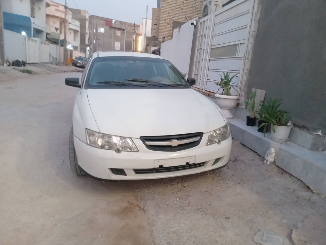 لومينا مزاد وزارة الداخلية ٢٠٠٤ جاهزة تبريد تخم تاير كهربائيات ***********

