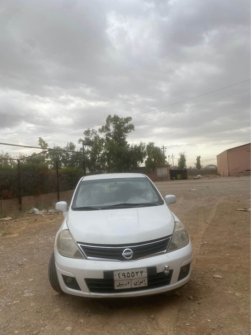 نيسان فيرسا • ٢٠١١ • أربيل