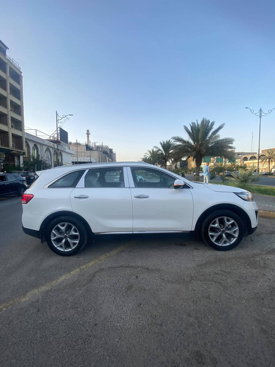 سورنتو خليجي مكفولة سياره جديده بال كارتون تراي زيرو وين ميعجبك
6 سلندر 
7 ركب 
مكينه 3500 
بصمتين شركه فول رادارت فول حساسات فول تحكمات داخل لونين 3 وضعيات قياده شاشه كامره دواره مري ترحيب واشاير وشفط علامه سورنتو  بالدوس بدات نيكل ضوئية جرس ب 120 هواي بيه مواصفات السياره 
رقم واسط انكليري الجديد باسمي تحويل مباشر وين ميعجبك 
سنويه لل 2030 
السعر 230 ورقه لاتقيسه بالمهجومات سياره جديده أو مراوس ب سياره أقل مع فرق مكان السياره كربلاء مركز المدينة الاستفسار ***********
