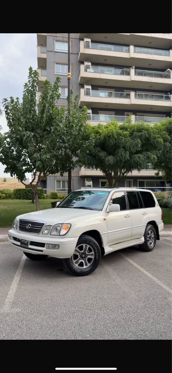 Lexus lx470 لێگزس
مۆدێل 2002 
کۆدی ئاسایشی بۆ کراوە )
فوول مواسەفات 
خلیجی 
دەبڵ ئەکسل 
‏٨ Airbag 
چوار جام کارەبا 
٣ شاشە و سڵاید 
ناوو زەرد 
گێچ لەیزەر 
تەبرید مەرکەزی 
قفڵ مەرکەزی 
کوشن سەیڤ و کارەبا 
کوشن جلد 
شاشە ئایپاد 
بیلاد جام ڕەش 
ئەکسلی قوفڵ
ئاریەڵ کارەبا 
چوار تایە و ویلی لۆکی لەژێرە 
١٧٤ هەزار ڕۆیشتووە 
٣ پارچەی بەس بەخی دووبەی واتە بەس پەمپە بێ مەعجون و دەعم لەسەر شوخت 
سەیارەکە ماڵی دۆستە و دوبەیە کەفالەتی هەموو شتێکی ئەکەم بەشەرتی ماڵی مەدەنی و حکومی نەبێت
گێڕ و مەکینە و ئەکسل بەشەرت زۆر لۆکە زۆر تازە ماوەتەوە 
ژمارە تەلەفون:***********
نرخ:١١٠ گەڵا  و مەجالێکی کەم السليمانية, العراق
