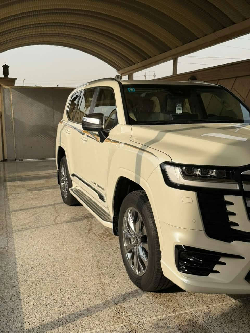 لاندكروز VX • ٢٠٢٥ • رقم بغداد