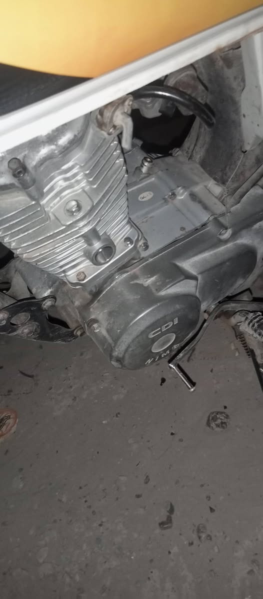 دراجه اربعه قير للبيع عنواني الحسينيه بغداد مال الراشديه 18***********
