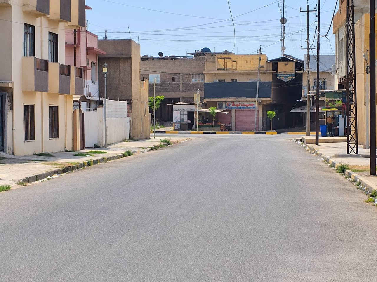 دار للبيع في حي التحرير مساحة 200م 
طابق واحد 3غرف نوم وهول واستقبال ومطبخ ومشتملات وكراج كبير السعر 117 قابل للتفاوض 

━━━━━━━━━━━━━━━━━━━━

🏡 تابعوا الصفحه لرؤيه المزيد من العروض العقارية 🏡

🔸 نستقبل عروض وطلبات البيع والإيجار 

🔸 إذا كان العقار غير مناسب لكم أو لإمكانياتكم، راسلونا
📌 لدينا عروض وخيارات أخرى للبيع والإيجار

━━━━━━━━━━━━━━━━━━━━
📞 للاستفسار والتواصل

📱 ***********
واتساب / اتصال

📱 ***********
واتساب / اتصال

━━━━━━━━━━━━━━━━━━━━
🏢 مكتب برج الساعة للعقار
🔑 ثقتكم أساس نجاحنا
━━━━━━━━━━━━━━━━━━━━
