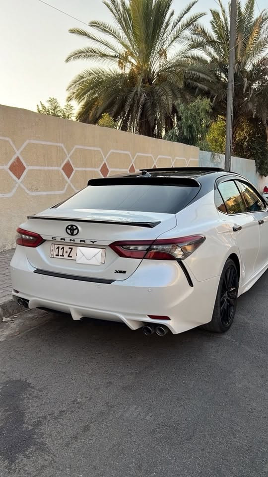 السلام عليكم
للبيع كامري موديل 2023 وارد امريكي ✅
فئه xse فول مواصفات للاخير لون ابيض صدفي 
مكينه 2500 بانزين
مواصفات . بصمه وتشغيل عن بعد وبانوراما وكشنات جلد وكهرباء وتدفئه وتبريد بالكشنات وحساسات امامي وخلفي ورادار امامي وخلفي وجانبي وداتا شو وكامرات اماميه وخلفيه وجانبيه وشاشه كبيره واناره داخليه واناره ترحيب وشفتات بالستيرن وبك لايت LED ولايتات زينون
ويل كب 19 وشاحن لاسلكي وبعد هواي مواصفات
حادثها جاملغ وبنيد وبيها تصليح براس الشاصي اليمنى فقط ايرباك ستيرن وماشيه ٤٩ ميل رقم الشاصي بالمشور
صور الحادث راسلني وات ساب وتدلل 
سعرها 210 وبيها مجال بسيط
للاستفسار ‭***********‬
مكان السياره بغداد السيديه
