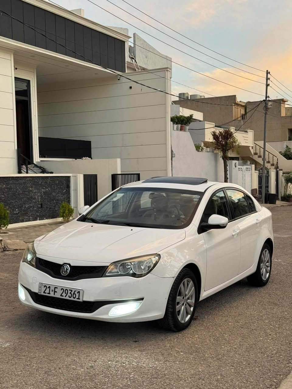 ام جي 350C • ٢٠١٦ • فول مواصفات