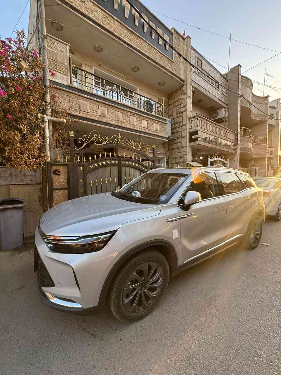 سلام عليكم عندي بايك x7 للبيع ماشيه 6000 مال موضف ما مطخوخه ولا بيهه اي قطعه صبغ السعر 27 مليون بيهه مجال بعد موقعهه بغداد حي القاهره لشاراي هاذ الرقم ***********
