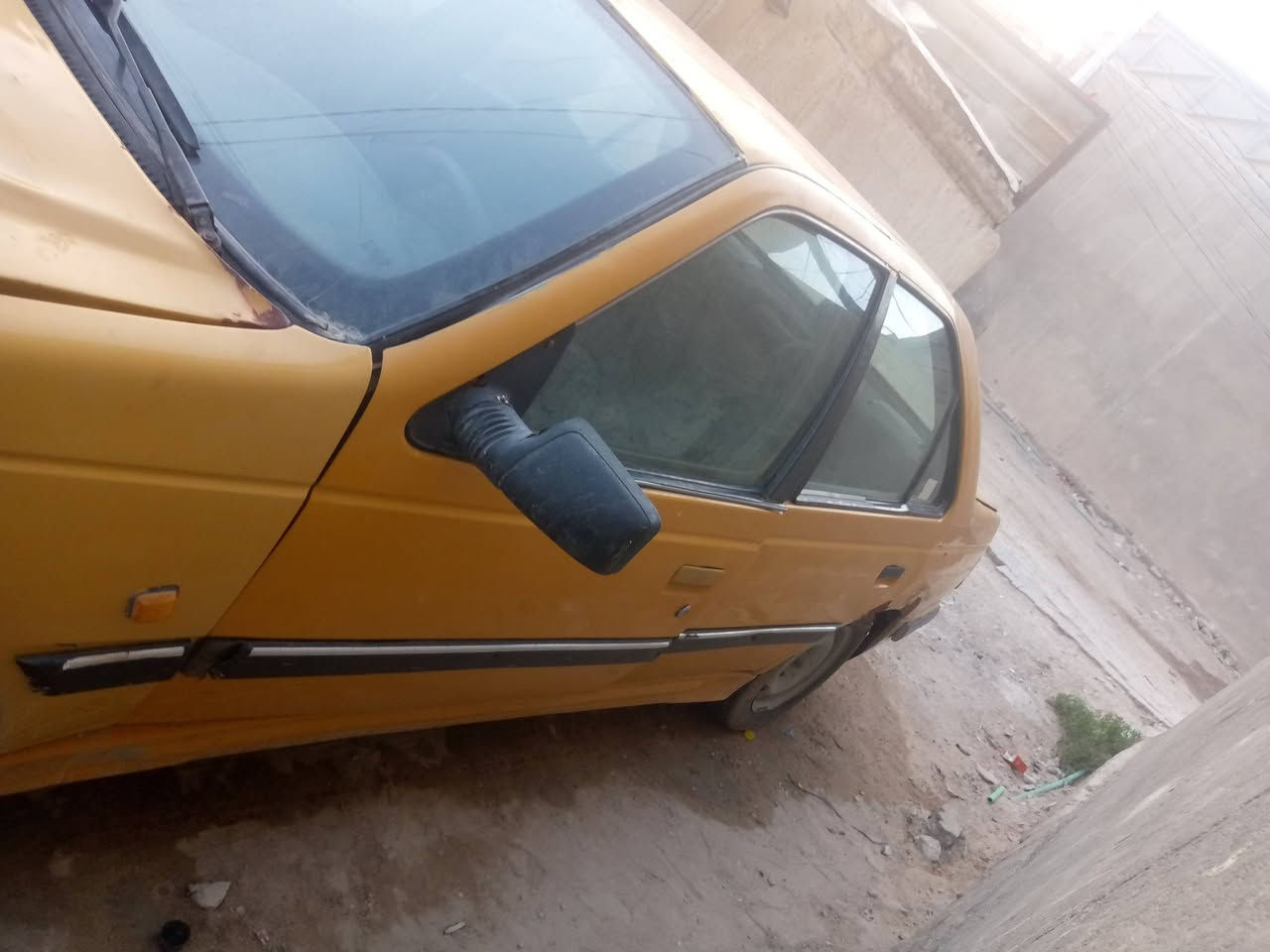 بيجو بارص للبيع سنويه ال 2028السياره شغله وفقط بيه كلج كايم السياره شغله مكينه حلو راعي موجود 11ورقه وبيه مجال ***********
