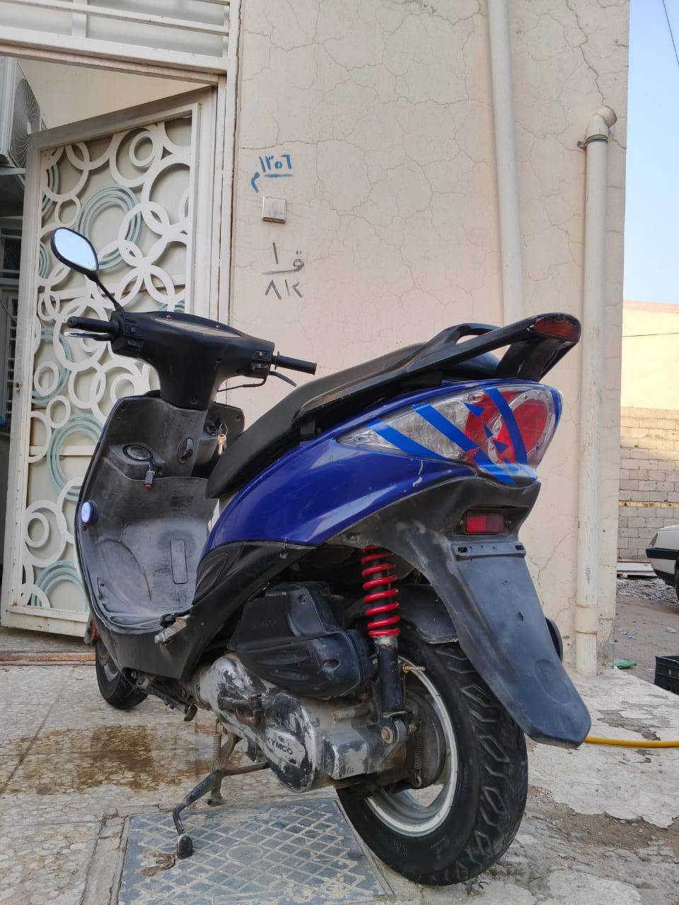دراجه كامكو
جي فور 

كفرات نظيفه 

سلف شغال

عداد بانزين شغال 

لايتات زنون اشاير 

كلشي شغال  

مكينه مفتوحه 

سعرها ب 420

مكان النجف الاشرف 

رقم الهاتف ***********

