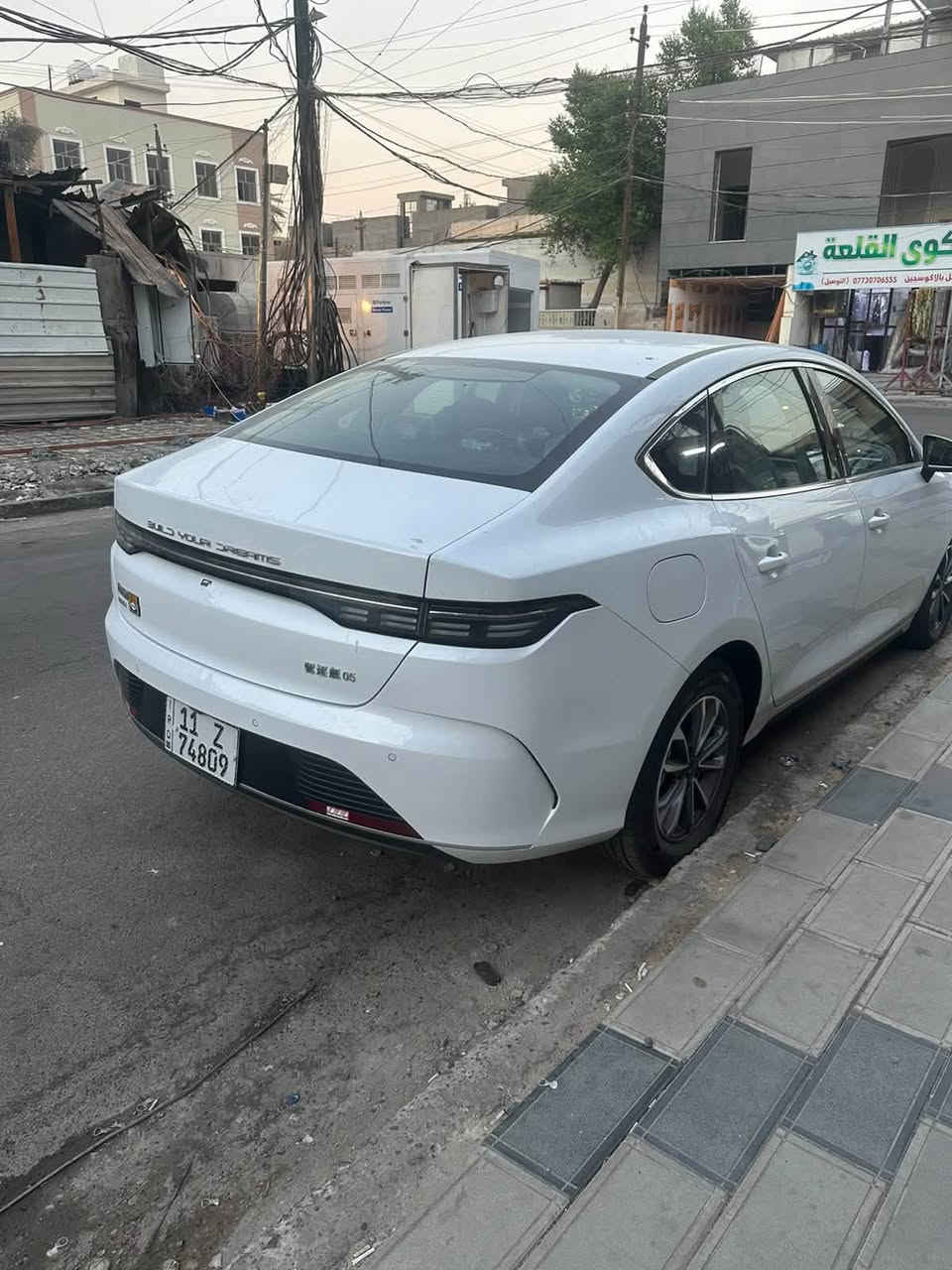 للبيع
ماشيه 2 ونص

مكانها بغداد

+964 782 721 1684
