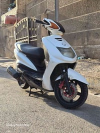 دراجه سكنس نثيه للبيع التواصل 07779888540 المكان بغداد العبيدي الدراجه...