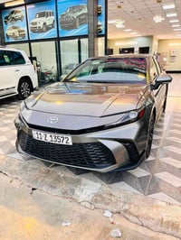 كامري ٢٠٢٥ • هايبرد HEV • ٨٠٠٠ ميل