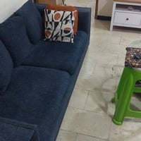 اغراض بيت مستعمل للبيع  التخم قنفتين نوعية ممتازة ونظيف جدا ومريح كلش ...