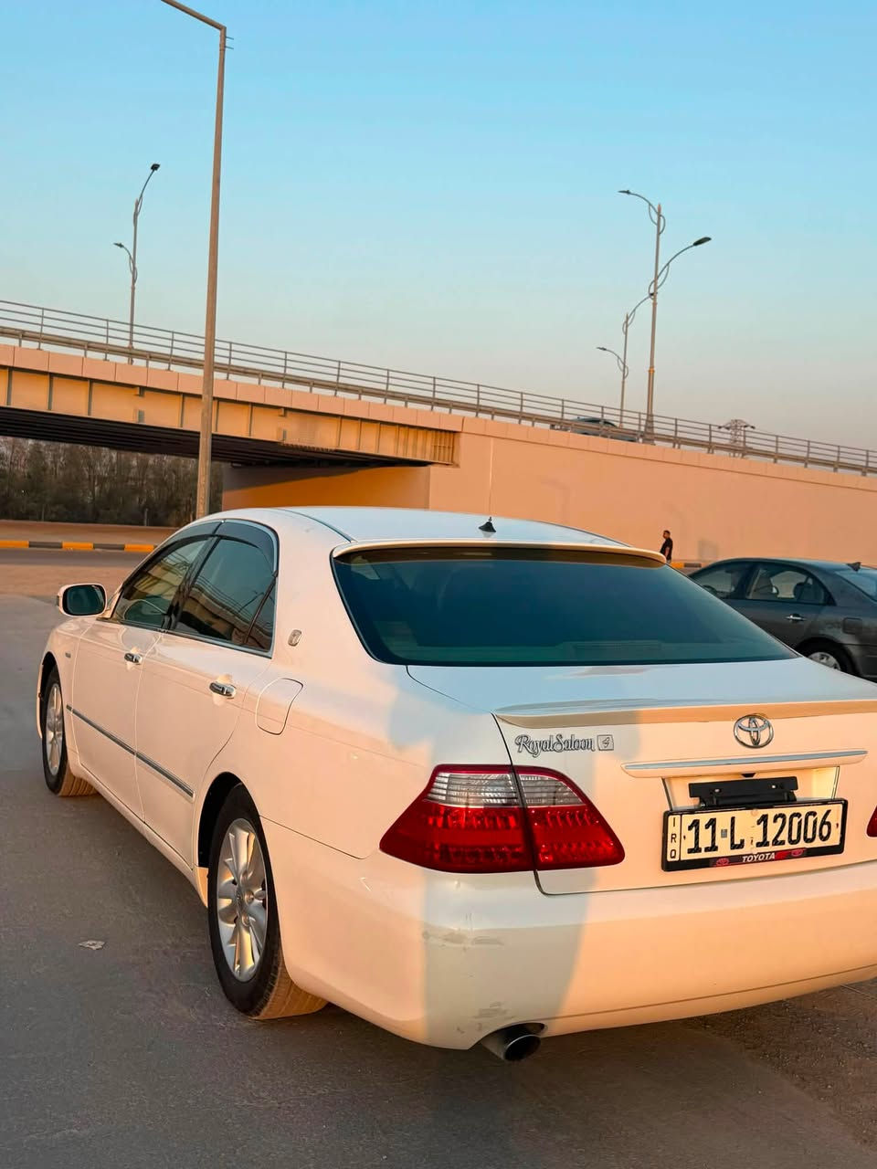 سلام عليكم
بيع فقط فقط  وسعر 165 🔒🔒
شاهينه 2006 ابيض صدفي 
تسجيل قرار 102 
رقم مميز بغداد 12006
المواصفات✈️
3 دكم 
شاصي 82 
بصمه رصاصي  
داخل عسلي 
كشنات كهربائي + جلد + خزن ميموري
استيرن كهربائي
 حداديه  100/100
اشاير بل مري 
ثلاجة
تخم تاير جديد 
تبريد فول 
برده خلفيه + جانبي
لايت زنون عالي ناصي 
رادار✈️
كفاله عامه من الكص ونقل جثه والضربه 
ماعده معجون في الهلال الخلفي 4 اصابع  
 اتصال  
***********
***********
