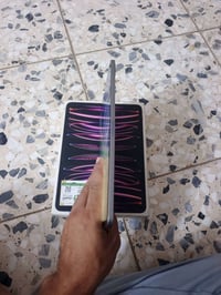 ايباد ١١ برو M2 • ١٢٨ جيجا • بطارية ٨٨%