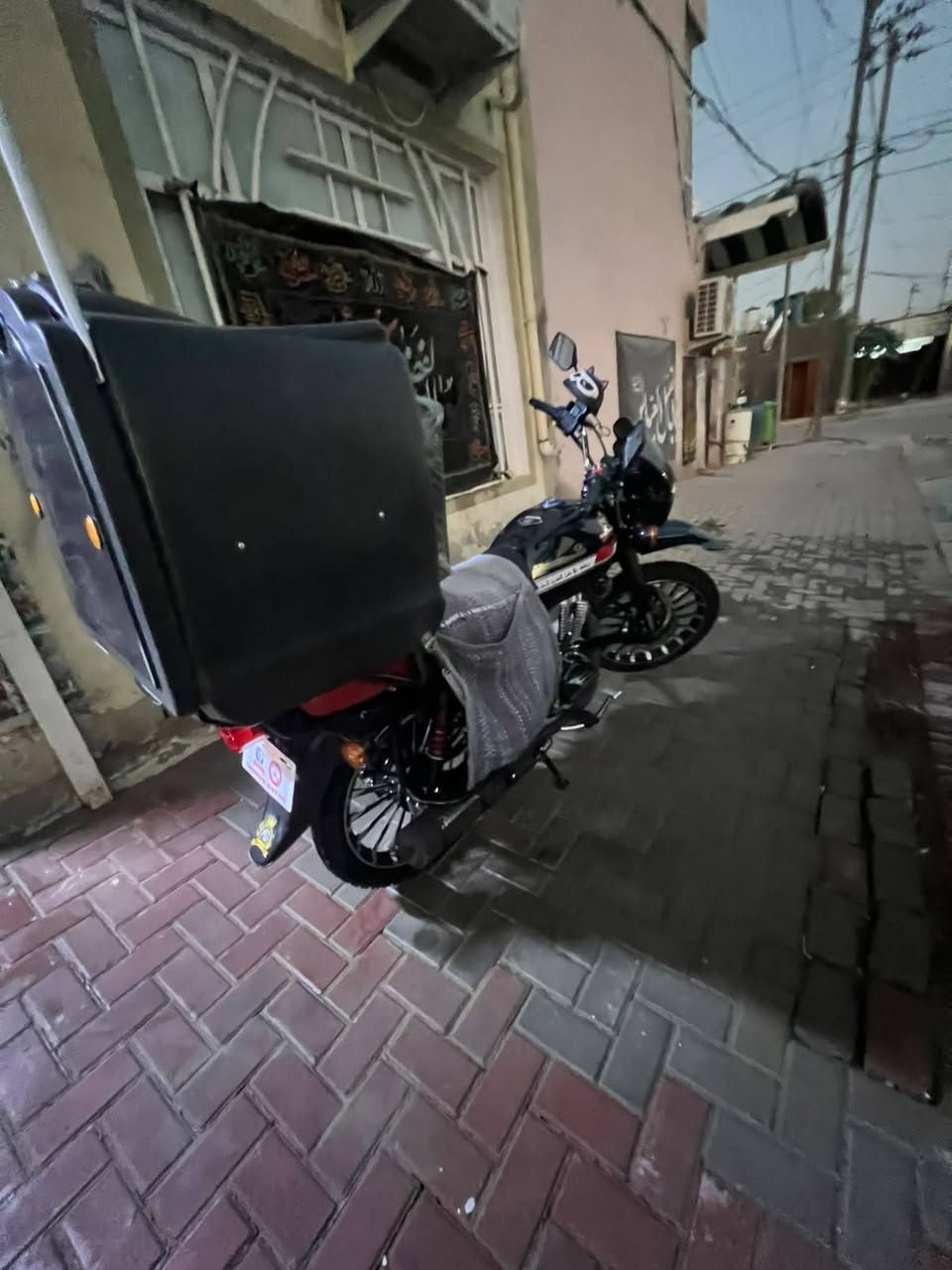 شاينك جبلي ٢٦ ع فحص كفاله للبيع صار شهرين من طالعه من الوكيل ٥نمر دراجه كلش حلوه سعرهة بمليون و٦٥٠ *********** واتساب اتصال سبب البيع الله رزقني وشتريت سياره تكسي
