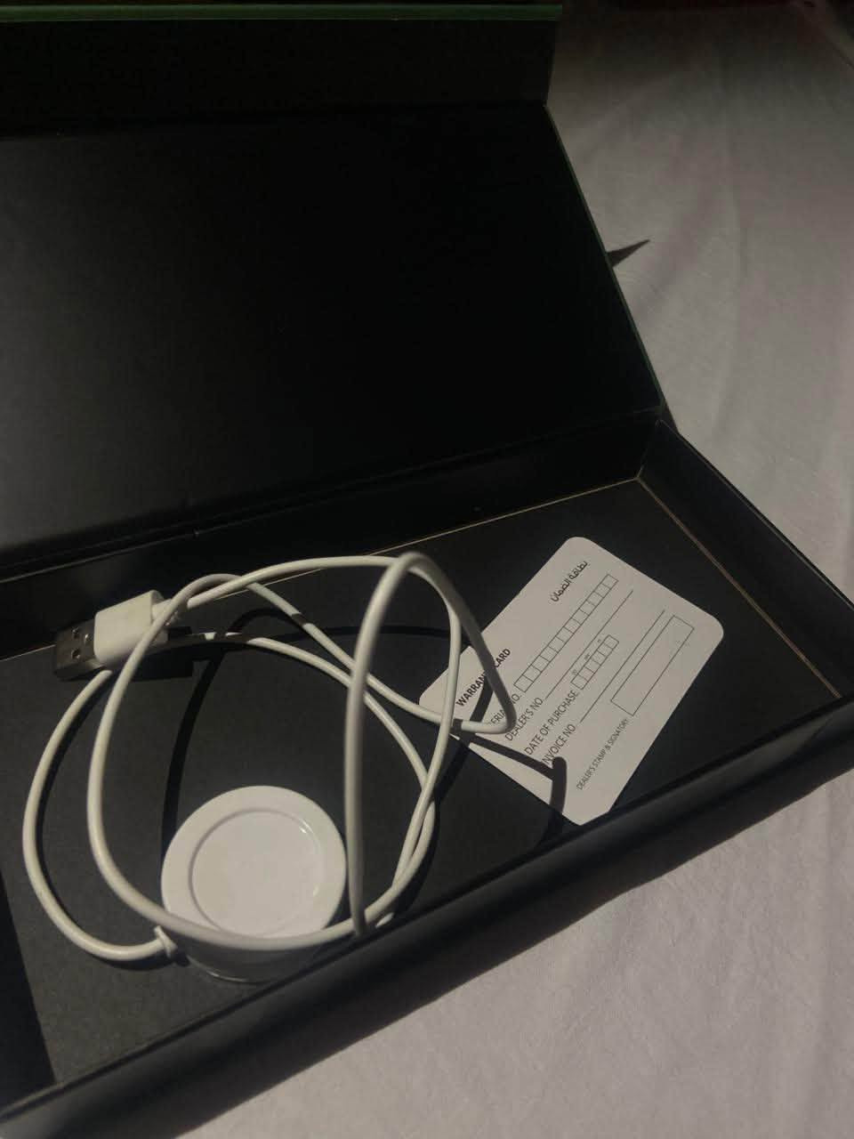 *ساعة haino teko*

شاشة AMOLED عالية الدقة، دعم المكالمات عبر البلوتوث، مقاومة للماء (IP68)، وعمر بطارية طويل يصل لـ 15 يوماً، مع غالبية الموديلات تأتي بـ 3 أساور مختلفة (سيليكون، جلد، معدن).

*واتساب ************
