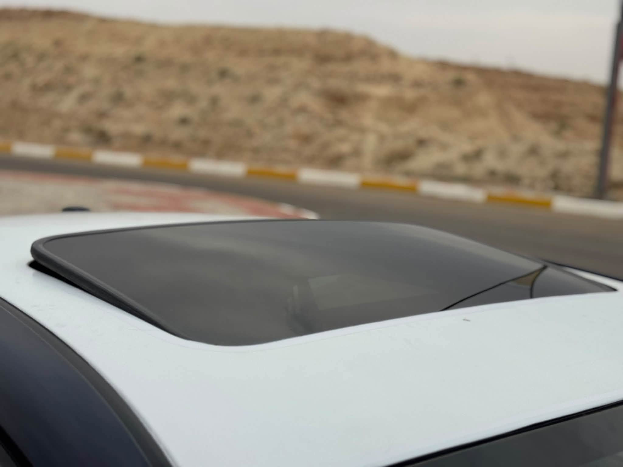 كورولا ٢٠١١ • محرك ١٨٠٠ • رقم بغداد الجديد
