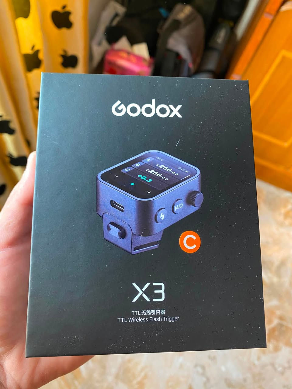 السلام عليكم
فلاش كودوكس Ad300pro 

تريكر x3 الحديث لمس

سوفت بوكس قياس ٩٠ 

قاعدة s2 

ستاند معدني ثقيل

( المعدات استخدام واحد فقط نضافة ٩٩٪؜ )

السعر٥٠٠ الف وبيهن مجال للطيبين

(ملاحضه ابيعهن شلع مابيع وحده وحده )

تواصل خاص او اتصال ***********
