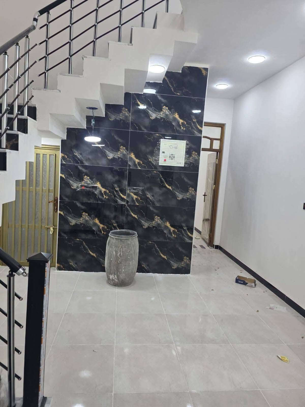 🏘️ داران للبيع
📏 مساحة الدار الواحد 100 متر + 100 متر

📍 العنوان حجي حسن الثانية (الجمعيات) ، قرب شارع 20

▪️ طابق واحد

🧱 كونكريت، بناء سنة 2026، حديثات، مامسكونات، شغل درجة أولى

🔸 الواجهة 5، النزال 20 

🌳 زراعي، سند 25 

🔹 خدمات كاملة

💰 السعر خاص أو الأتصال ع الرقم 

📞 ***********
