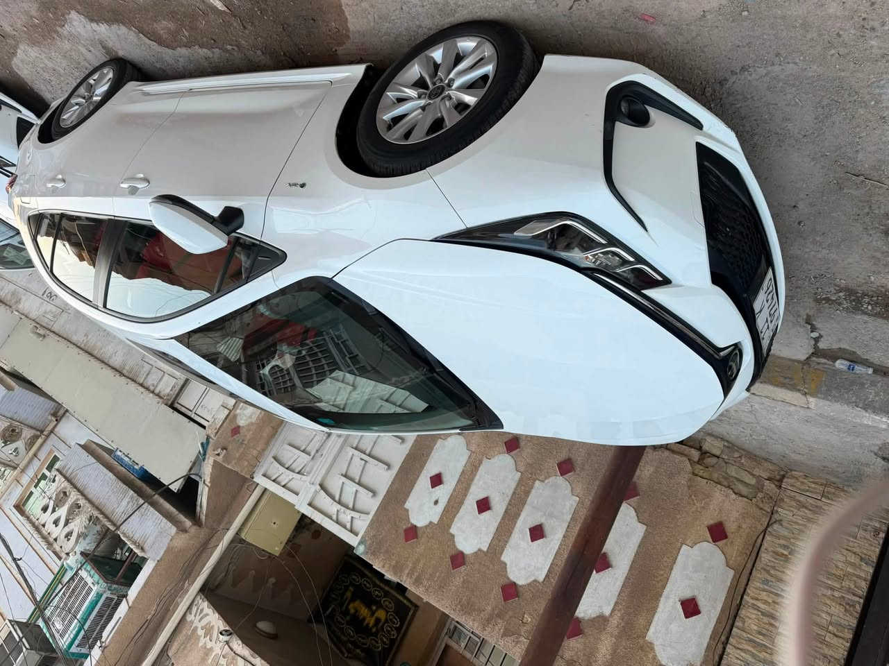 سلام عليكم كورلا 2025داخل احمر فول موصفات تحكم كشنات تحديد مسار وبعد بيها هواي موصفات ماشيه 23الف سعر ب160وبيها مجال العنوان بغداد رقم***********
