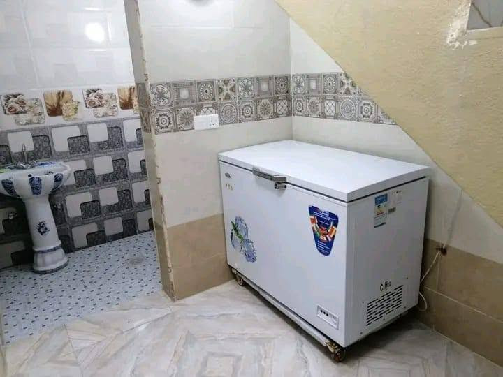 دار للبيع موصل حي الانتصار شارع 60 خلف مول تبارك مباشر المساحه 100 متر ركن سيراميك 3غرف نوم وهول ستقبال مطبخ مشتملات الطابق الثاني غرفة نوم سند طابو الزهور شرط التحويل او قرار تمليك السعر 72 وبي مجال مكتب ابو عدنان للعقار موصل حي الانتصار شارع 60 مقابل مول سنتر الانتصار مباشر رقم الهاتف ***********. رقم الهاتف ***********/الاتصال على هاذي الأرقام
