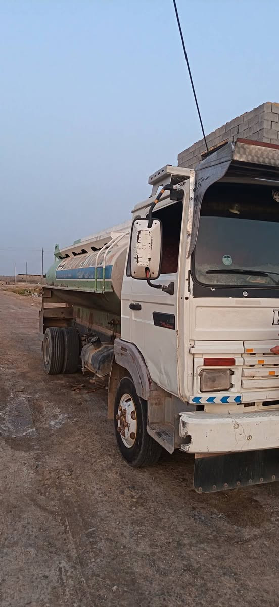 سلام عليكم رينو البيع مكينه البه بيها صوت تانكي 8000لتر مكان السياره ميسان سعر مناسب رقم الهاتف ***********

