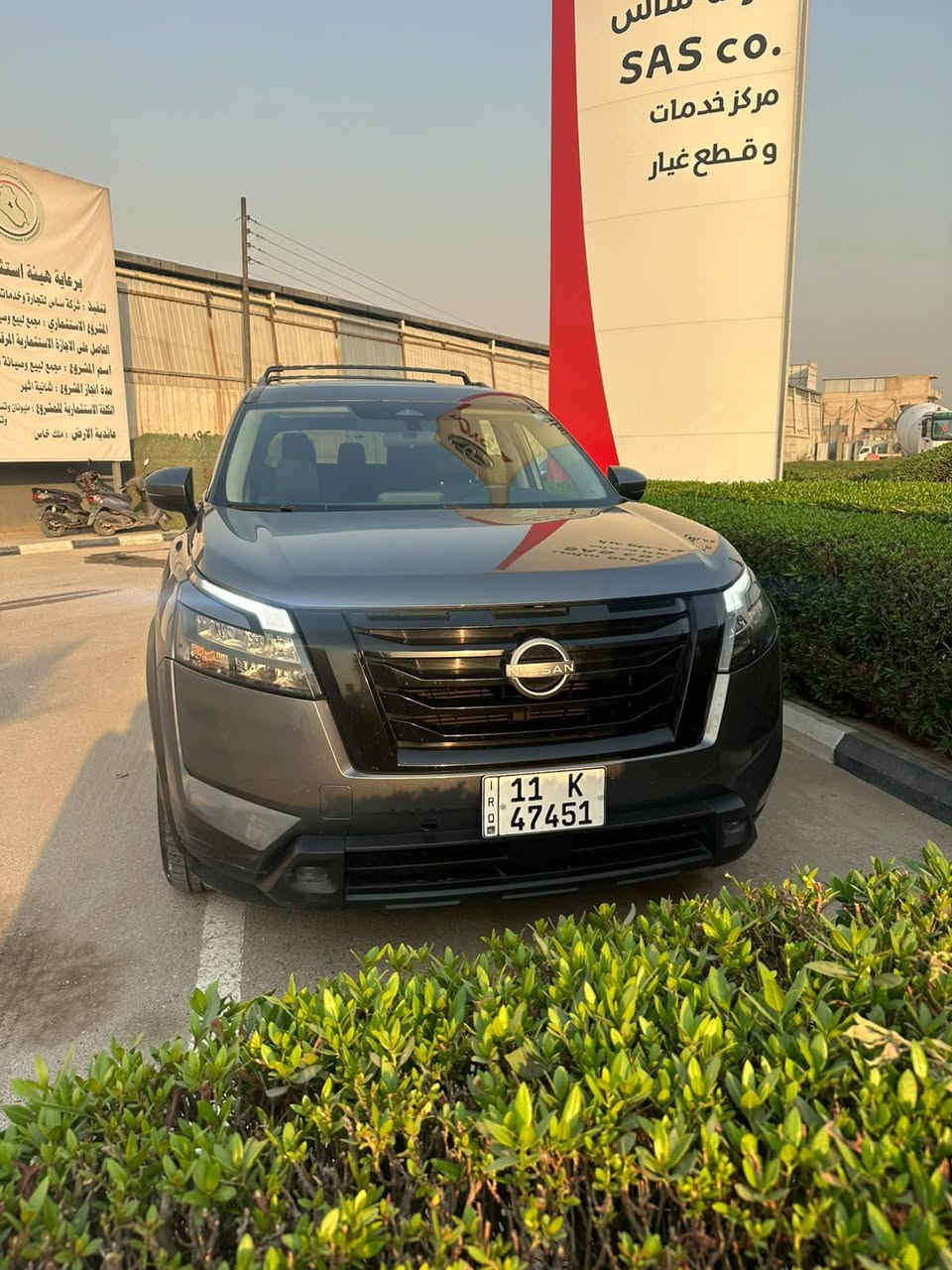 سلام عليكم للبيع نيسان باتفندر موديل ٢٣ سياره جديده ضررها جنطه وصبغ جاملغات خلفيه جنطه بلاديه فول مواصفات صدر جديد تبريد قطعتين ثلج سياره جاهزه مابيه اي نقص سعر ٢٣٥ وبيه مجال ***********مكان بغداد
