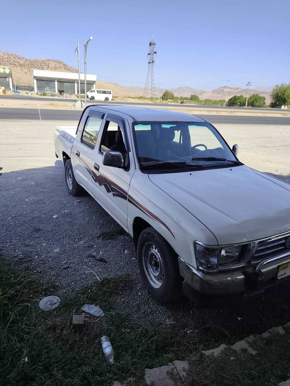 تيۆتا ارنب ٢٠٠١     ژم ***********   ***********
