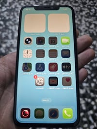 11 برو ماكس للبيع ذاكره 256 بطاريه 100 مستبدل شاشه اصليه الجهاز نضافه ...