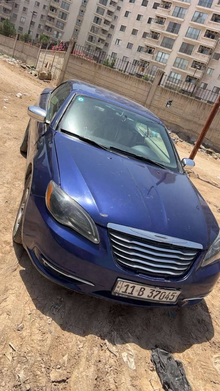 السلام عليكم c200 كشف شغال ومحور أربع دكم السياره كير ومحرك وتبريد شرط خير من الله بيها درام شفت وسمكره ٣ قطع وصبغ السعر ٤٥ ورقه وبيها مجال بسيط  بغداد ***********
