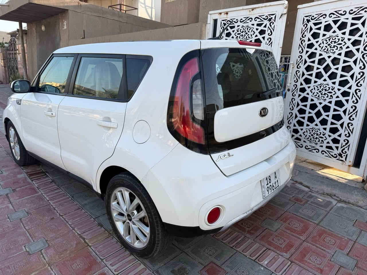 السلام عليكم 
صول 2019 للبيع 
محرك 2000
رقم بابل 
ماشية 78
الضرر قبق صندوق تبديل 
السعر 127 وبيها مجال 
السيارة في بابل _ الحمزة الغربي 
للأستفسار  ***********-*********** المحاويل, بابل
